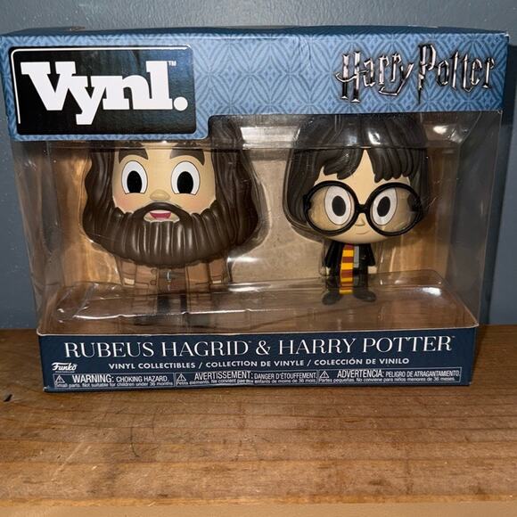 Harry Potter Vynl Collectible Figures Rubeus Hagrid & Harry Potter vinyl Funko - Picture 8 of 8